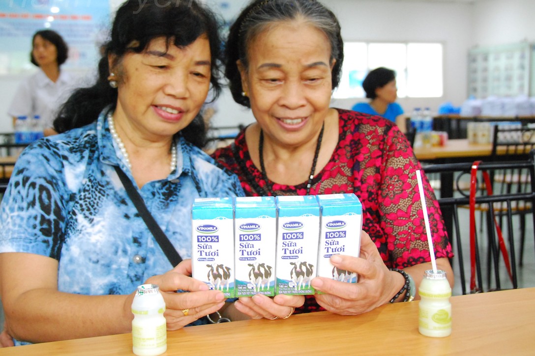 Vinamilk[-]tổ[-]chức[-]nhiều[-]hoạt[-]động[-]ý[-]nghĩa[-]cho[-]người[-]cao[-]tuổi[-]trên[-]cả[-]nước[-]